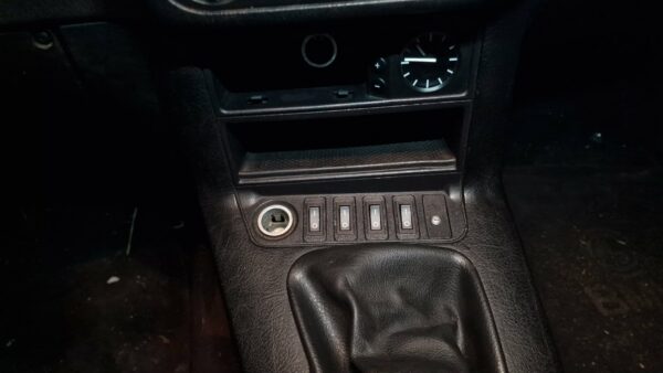 Dodatkowy przycisk przełącznik e36 retrofit - adapter + przycisk